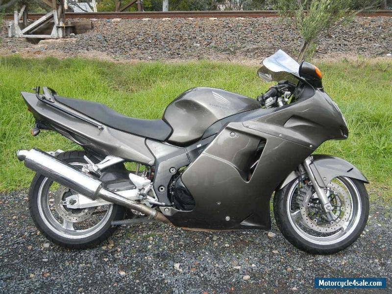 Honda Super Blackbird Cbr1100xx For Sale In Australia 7877