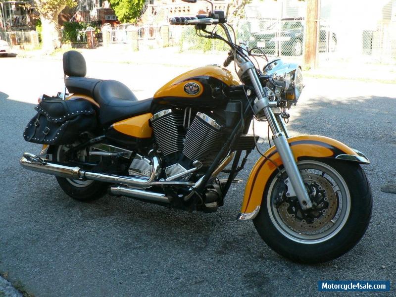 Victory Touring Cruiser 2003