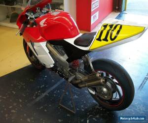 Motorcycle Honda RVF400 Race/Track Bike for Sale