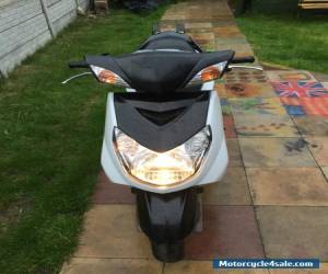 Motorcycle 2008 Yamaha Cygnus 125cc White Commuter Scooter with MOT  for Sale