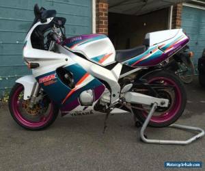 Motorcycle Yamaha FZR600 R for Sale