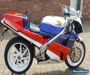 Motorcycle Honda VFR750R RC30 in Great Condition for Sale