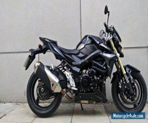 Motorcycle suzuki gsr 750  for Sale