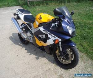 Motorcycle Honda CBR929RR Fireblade for Sale