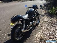 Triumph Thruxton 900cc