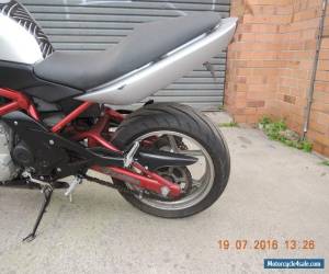 Motorcycle KAWASAKI ER6 ER6-N 2006 MODEL WITH TWO BROTHERS EXHAUST NINJA ER650 SILVER for Sale