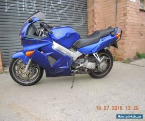 Motorcycle HONDA VFR800 2001 MODEL BLUE RUNS GREAT NEEDS SOME COSMETIC REPAIR CHEAP for Sale