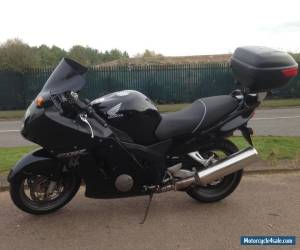 Motorcycle HONDA CBR1100XX SUPER BLACKBIRD 53 PLATE FUEL INJECTION WITH GIVI TOP BOX for Sale