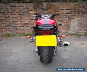 Motorcycle YAMAHA FZS 600 FAZER DAMAGE REPAIRABLE for Sale