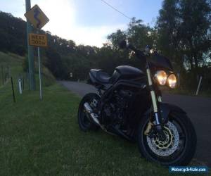 Motorcycle 1050 Triumph Speed Triple Cafe Racer for Sale