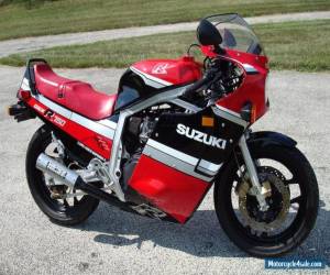Motorcycle 1985 Suzuki GSX-R for Sale