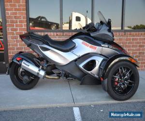 Motorcycle 2011 Can-Am spyder for Sale