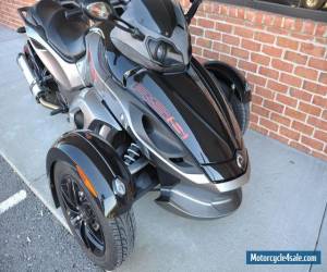 Motorcycle 2011 Can-Am spyder for Sale