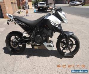 Motorcycle KTM 690 DUKE 2009 MODEL RUNS WELL CHEAP MOTARD NAKED  for Sale