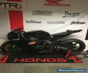 Motorcycle HONDA CBR 1000 RR FIREBLADE 2010 RACE TRACK BIKE for Sale