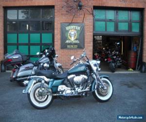 Motorcycle 2000 Harley-Davidson Touring for Sale