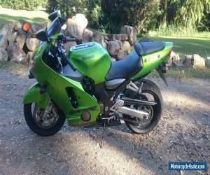 Motorcycle Kawasaki ZX12R for Sale