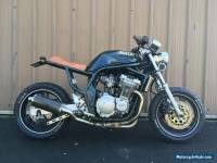 Suzuki bandit 600 cafe racer custom