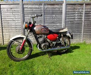 Motorcycle Suzuki T200 Invader for Sale