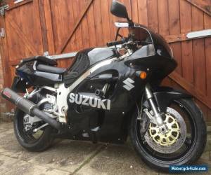 Motorcycle Suzuki GSXR 750 for Sale