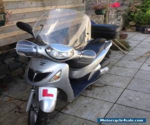 Motorcycle Honda SR125 Scooter very low mileage  for Sale