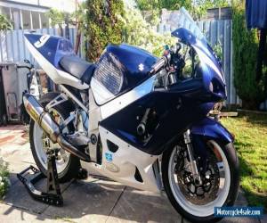 Motorcycle Suzuki GSXR 750 Y 2000 Track Bike for Sale