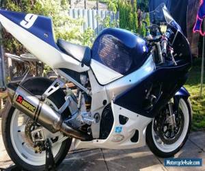 Motorcycle Suzuki GSXR 750 Y 2000 Track Bike for Sale