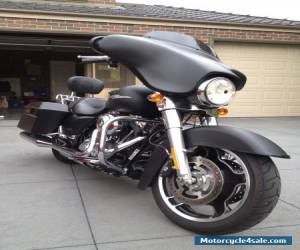 Motorcycle Harley Davidson Street Glide Low Kms  for Sale