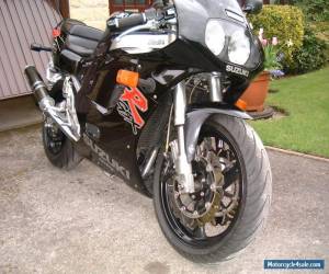 Motorcycle SUZUKI GSXR 750  for Sale