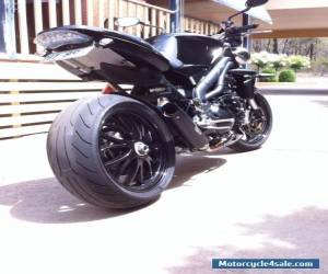 Motorcycle 2009 Triumph speed triple for Sale