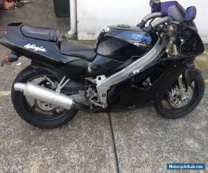 Motorcycle Kawasaki ZXR 250 for Sale