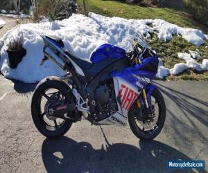 Motorcycle 2010 Yamaha YZF-R for Sale