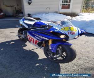 Motorcycle 2010 Yamaha YZF-R for Sale