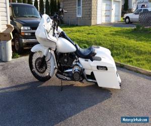 Motorcycle Harley Davidson Road Glide Custom (FLTRX) for Sale