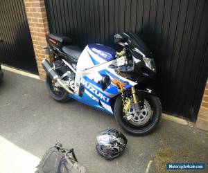 Motorcycle Suzuki GSXR K1 1000 for Sale