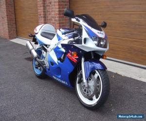 Motorcycle 1997/R Suzuki GSXR 600 SRAD with only 7,700m in White/Blue for Sale