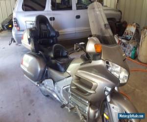 Motorcycle 2002 Honda gl1800 for Sale