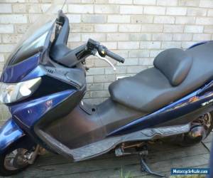 Motorcycle SUZUKI BURGMAN SCOOTER 400 CC 2006 K6 RUNINNG PROJECT  REPAIR OR SPARES  for Sale