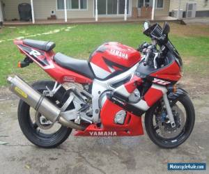 Motorcycle Yamaha YZF R6 2001 Model for Sale