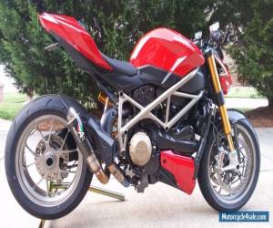 Motorcycle 2010 Ducati Superbike for Sale