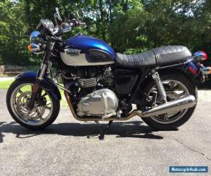 Motorcycle 2010 Triumph Bonneville for Sale