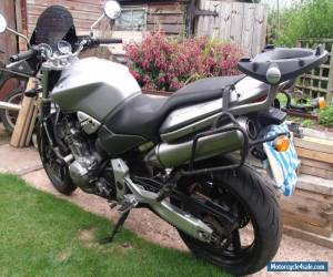 Motorcycle HONDA HORNET CB900 F2. 919cc. 2002. SILVER. LOW MILES. EXTRA'S. for Sale