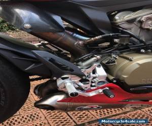 Motorcycle Ducati Panigale 1199S Track Bike for Sale
