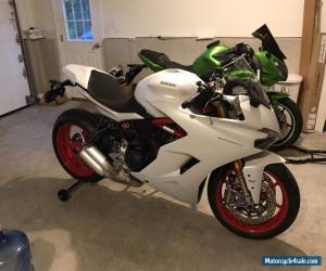 Motorcycle 2017 Ducati Supersport for Sale