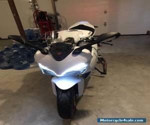 Motorcycle 2017 Ducati Supersport for Sale