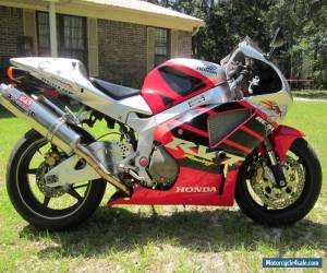 Motorcycle 2004 Honda RC51 for Sale