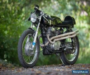 Motorcycle 1972 Honda CB for Sale