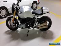 Brilliant BMW R nine T