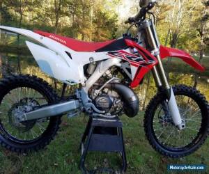 Motorcycle 2016 Honda CR for Sale