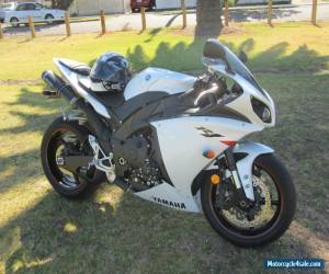 Motorcycle Yamaha R1 2010 for Sale